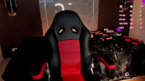 Liah online show from October 16, 2025, 6:53 pm