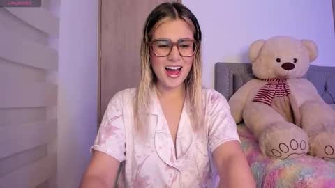 Snapshot of liahkimi chatting on October 2, 2025, 3:02 am Lia  online show from October 2, 2025, 3:02 am