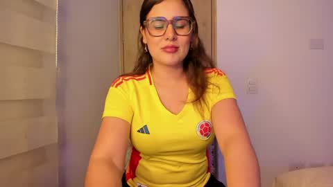 Lia  online show from June 1, 2026, 3:08 am
