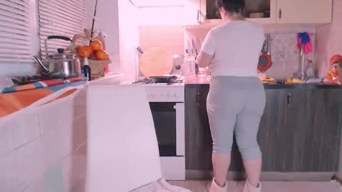 miss Lia  colection for travel online show from December 19, 2024, 7:18 pm