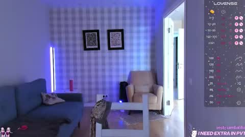 lialilia online show from September 24, 2025, 10:29 am