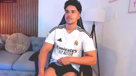 Liam Collins online show from October 12, 2025, 11:53 am