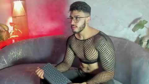 LIAM KLEIN online show from June 18, 2026, 11:36 am