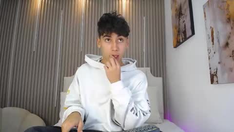 LIAM online show from April 25, 2026, 1:03 pm