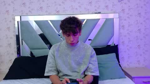 Liam Noxx online show from February 16, 2026, 7:21 pm