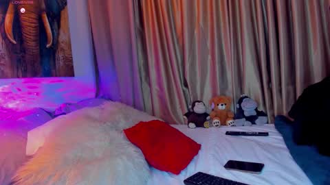 Snapshot of liam_oficial chatting on September 19, 2025, 2:35 am liam online show from September 19, 2025, 2:35 am