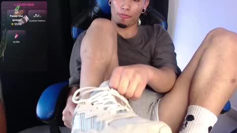 Snapshot of liam_ruiz_ chatting on September 20, 2025, 4:24 am Liam online show from September 20, 2025, 4:24 am