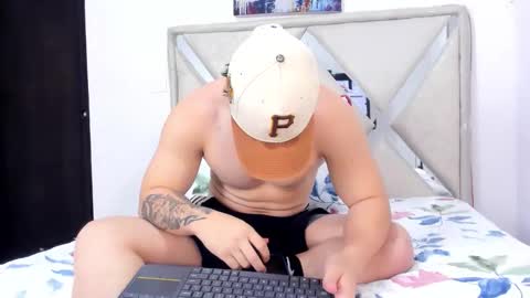 Call me Lian online show from June 7, 2026, 1:59 pm