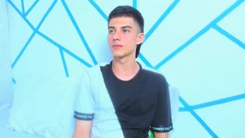 liam_scott7 online show from December 12, 2024, 7:04 pm