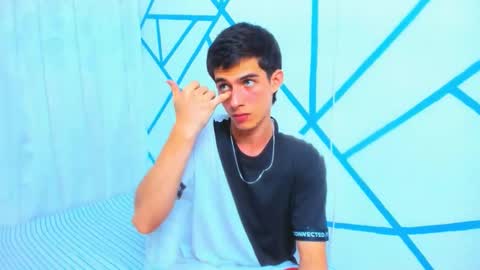 liam_scott7 online show from September 19, 2025, 1:07 am