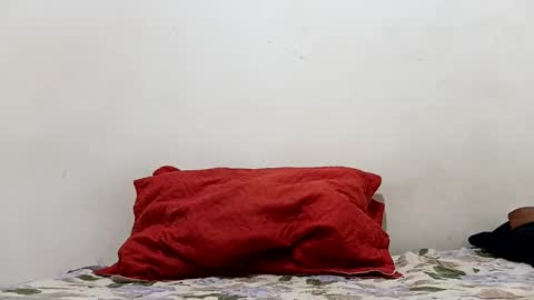 liam_smith00 online show from December 27, 2024, 8:18 pm