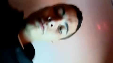 liam_smith00 online show from February 6, 2025, 3:37 am
