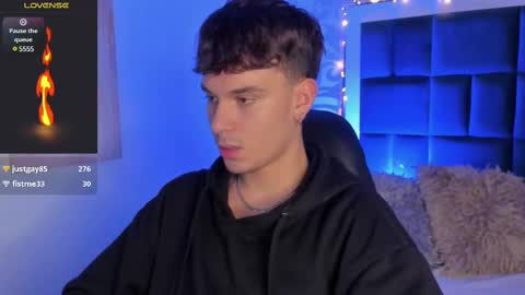 LIAM  online show from March 2, 2025, 10:35 am