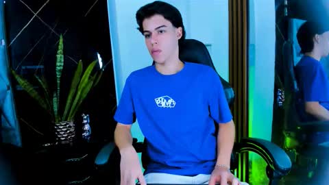 liam_velez online show from September 9, 2025, 4:45 am