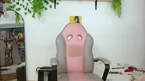 liamxul online show from September 25, 2025, 6:00 pm