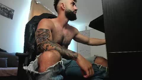 Snapshot of liamaesthetic chatting on June 14, 2026, 7:54 am Liam online show from June 14, 2026, 7:54 am