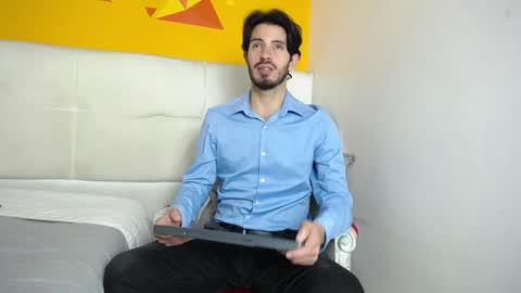 LiamLuxe online show from February 5, 2025, 11:55 am