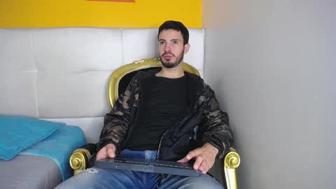 LiamLuxe online show from September 15, 2025, 1:00 pm