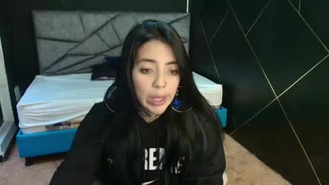 L I A M O N R O E online show from November 21, 2025, 11:53 am