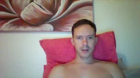 Snapshot of liamrosezn chatting on December 17, 2024, 7:15 pm LiamRose online show from December 17, 2024, 7:15 pm