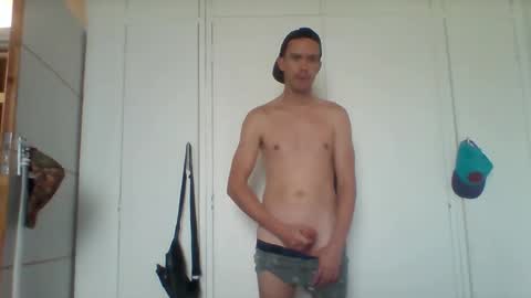 LiamRose online show from March 29, 2026, 6:02 am