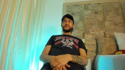 Snapshot of liamsamderz chatting on October 16, 2025, 12:06 pm LiamSamderz online show from October 16, 2025, 12:06 pm