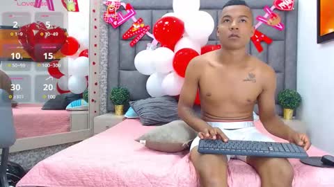 liamsyallisson online show from February 17, 2025, 3:20 pm