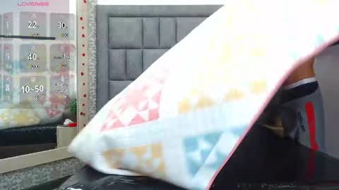 liamsyallisson online show from March 1, 2025, 5:16 pm