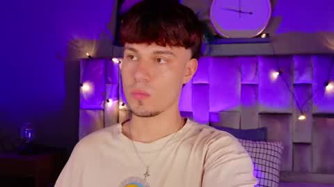 Snapshot of liamthunder05_ chatting on October 30, 2025, 2:57 am Liam Thunder online show from October 30, 2025, 2:57 am