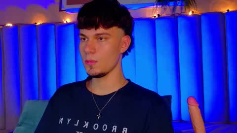 Snapshot of liamthunder05_ chatting on November 3, 2025, 3:08 am Liam Thunder online show from November 3, 2025, 3:08 am