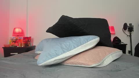 Snapshot of liamtrevor chatting on November 9, 2025, 4:49 pm liamtrevor online show from November 9, 2025, 4:49 pm