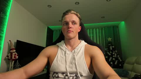 Liam Vasylyk online show from December 29, 2024, 1:13 am