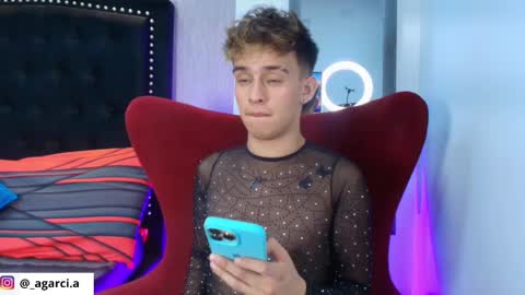 liam online show from September 29, 2025, 12:16 am