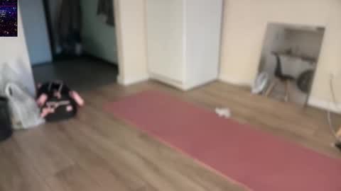 liana_8 online show from February 20, 2026, 12:05 pm