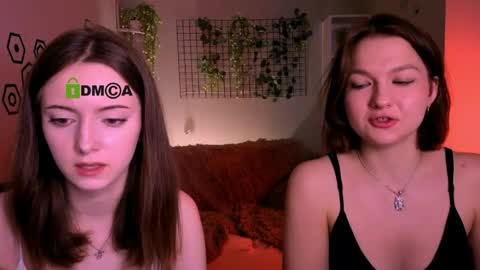 Snapshot of liana_best chatting on May 18, 2026, 7:09 pm Li online show from May 18, 2026, 7:09 pm