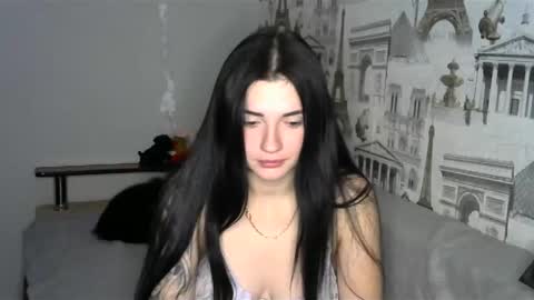 liana_diva online show from December 24, 2024, 11:00 pm