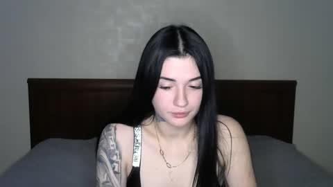 liana_diva online show from February 5, 2025, 10:44 pm