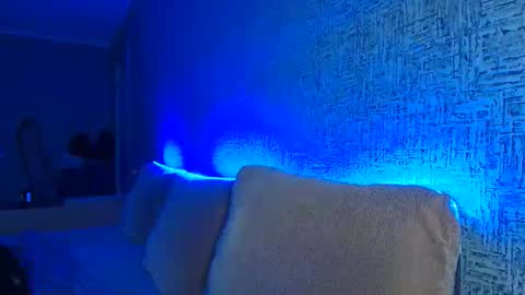 liana_diva online show from November 20, 2025, 8:36 am