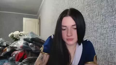liana_diva online show from February 15, 2026, 4:58 pm