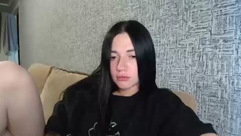 liana_diva online show from June 21, 2026, 2:08 pm