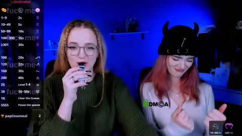 Snapshot of liana_kisses chatting on October 3, 2025, 7:22 pm Little Liana online show from October 3, 2025, 7:22 pm