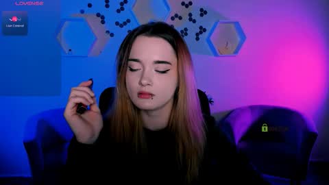 Little Liana  online show from November 28, 2025, 8:00 pm