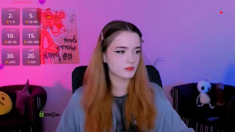 Little Liana  online show from December 17, 2025, 9:10 pm