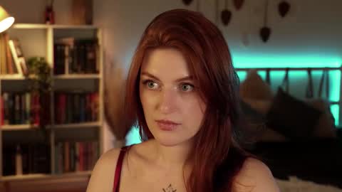 Lianna online show from March 7, 2026, 7:44 pm