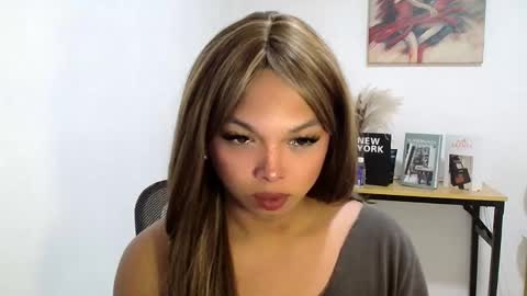 CALL ME LIANNA online show from May 5, 2026, 8:28 pm