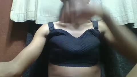 Snapshot of liaraisha chatting on October 1, 2025, 2:50 am liaraisha online show from October 1, 2025, 2:50 am