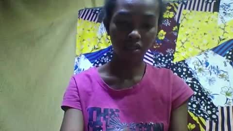 Snapshot of liaraisha chatting on October 31, 2025, 3:24 pm liaraisha online show from October 31, 2025, 3:24 pm