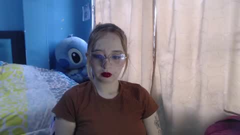 Snapshot of liaroberts1 chatting on January 29, 2025, 12:02 pm Lia Roberts online show from January 29, 2025, 12:02 pm