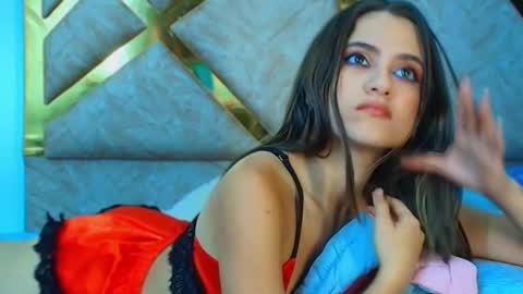 Snapshot of liaruso chatting on December 5, 2024, 6:22 pm liaross online show from December 5, 2024, 6:22 pm