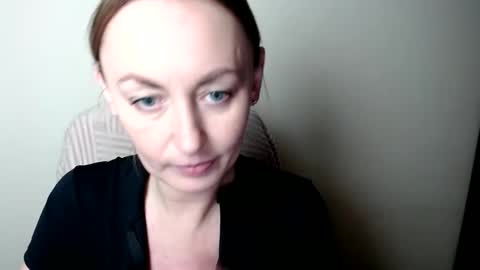 Snapshot of liasais_ chatting on January 16, 2026, 1:15 pm Lia online show from January 16, 2026, 1:15 pm